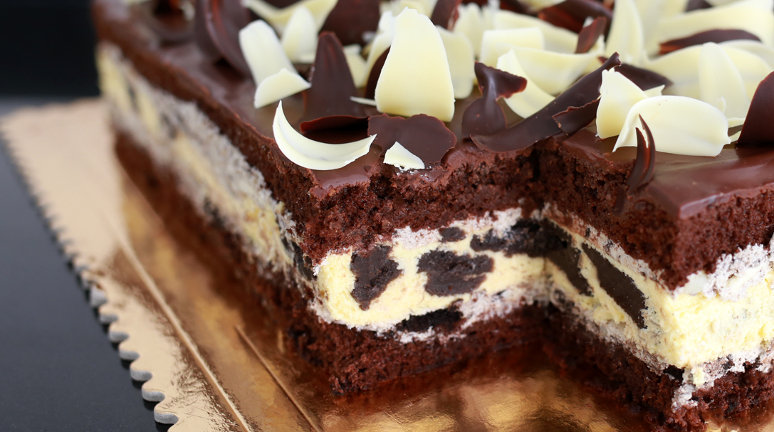 orchideli, przepis na ciasto oreo, ciasto dla dzieci , ciasto z oreo, ciasto czekoladowe, na komunię, tort urodzinowy dla dziecka, przepis na tort