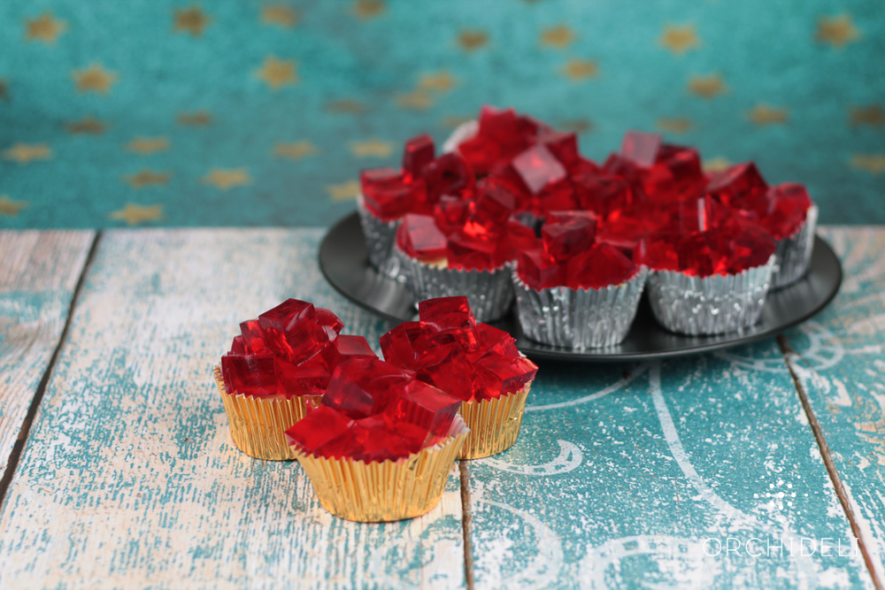 Serniczki z galaretką na urodziny dla dzieci orchideli