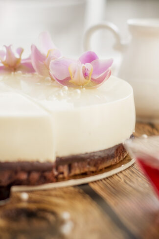 orchideli-tort panna cotta, bez pieczenia, lekki tort bez pieczenia