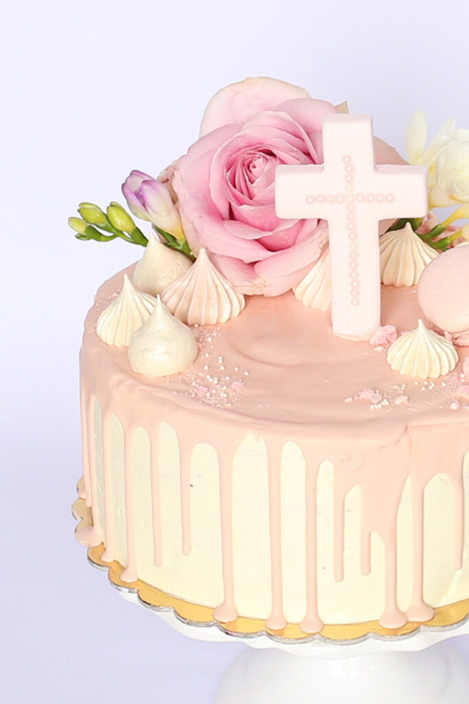 przepis na tort biała czekolada - malina, tort na komunię orchideli