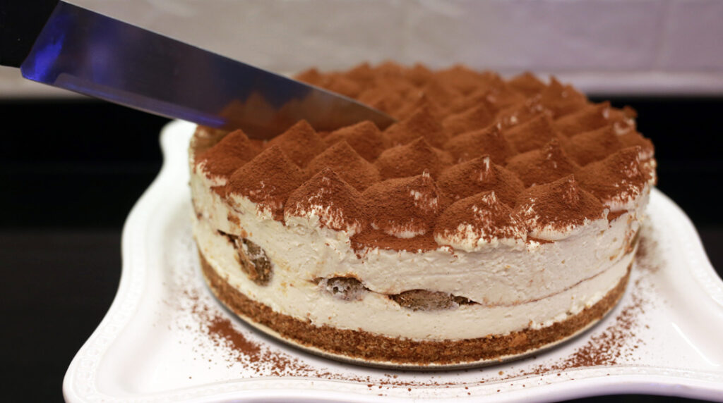 orchideli, przepis na tort tiramisu bez pieczenia, ciasto na lato, szybki tort , tort kawowy