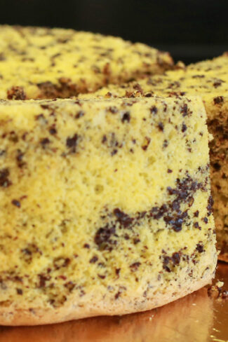 orchideli, przepis na biszkopt z czekoladą, biszkopt stracciatella, tort urodzinowy dla dziecka, sprawdzony przepis na biszkopt