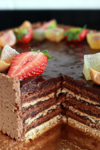 orchideli, przepis na prosty tort czekoladowy, tort urodzinowy, dla chłopaka, na dzień ojca