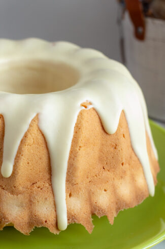 orchideli, przepis na babkę malinową na białkach, prosta babka wielkanocna