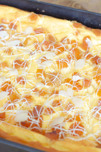 orchideli, przepis na sernik na budyniach z morelami