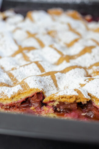 przepis na proste ciasto kruche z całymi jajkami