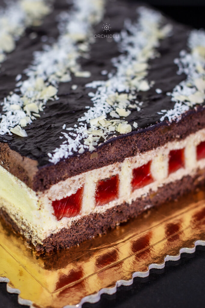 orchideli przepisna ciasto na wielkanoc, ciasto na święta, ciasto na komunię