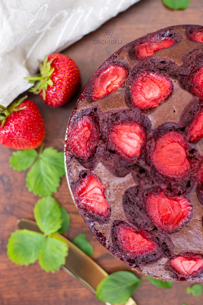 prosty przepis na ciasto czekoladowe z owocami orchideli