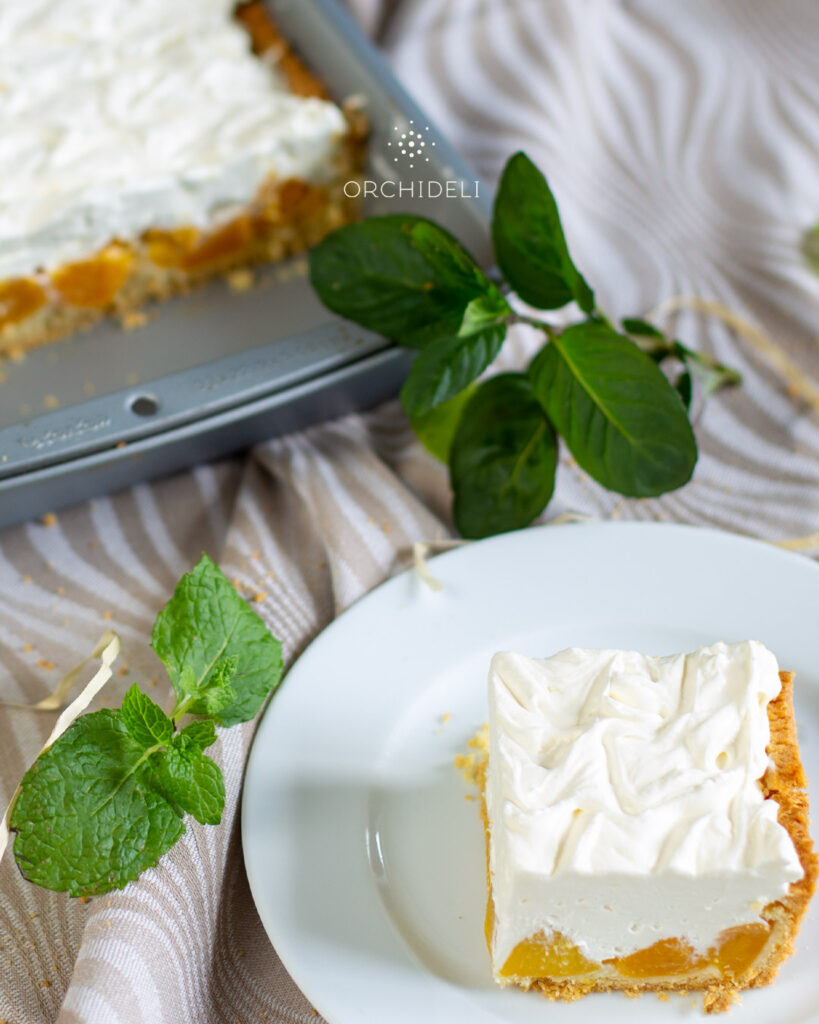 ciasto kruche z bitą śmietaną orchideli