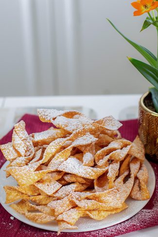 faworki na piwie, prosty przepis na faworki Orchideli