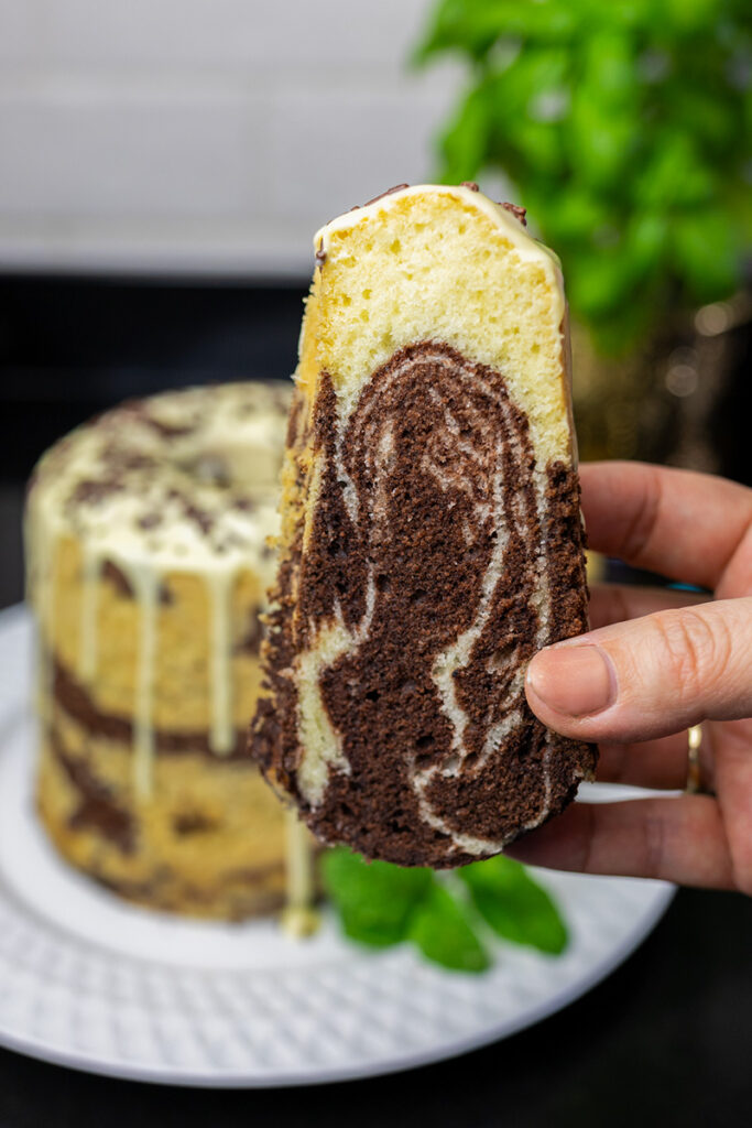 babka gotowana łaciata, z kakao, prosty przepis na babkę na wielkanoc Orchideli