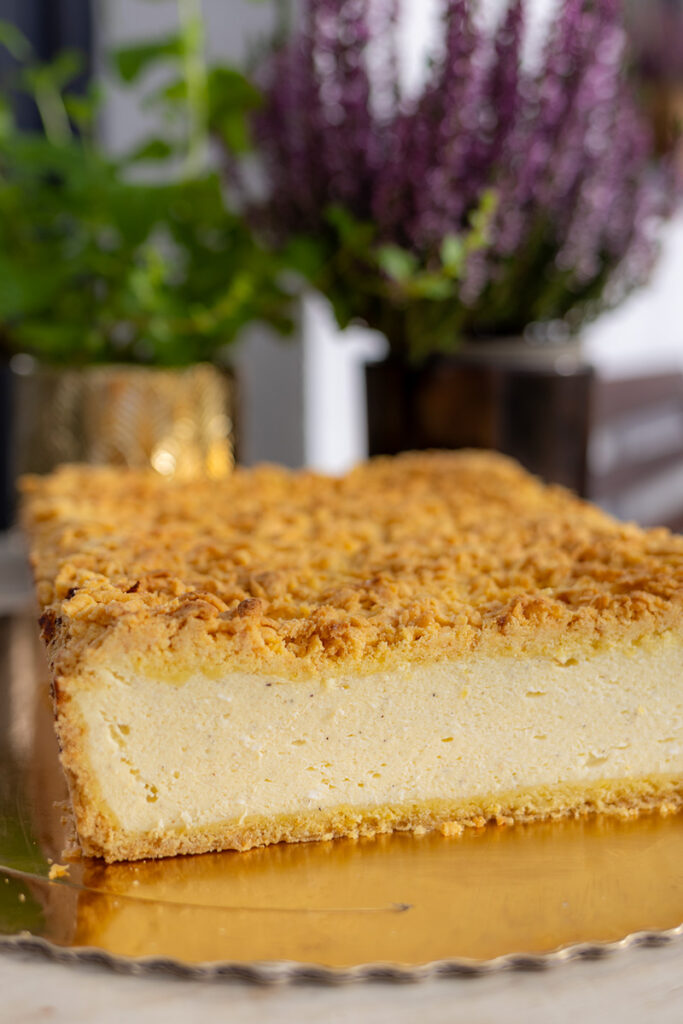 przepis na tradycyjny sernik na kruchym spodzie Orchideli