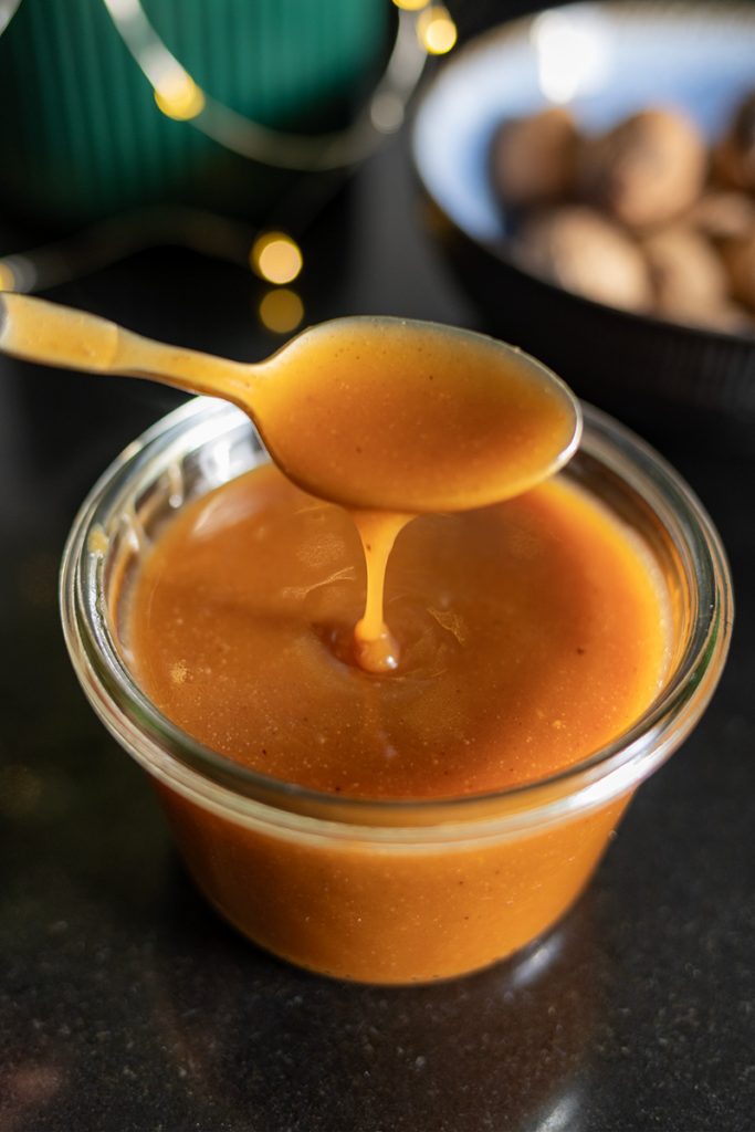 przepis na karmel piernikowy Orchideli