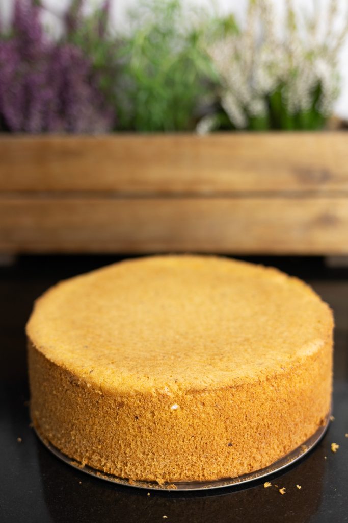 przepis na biszkopt orzechowy z orzechami laskowymi, Orchideli